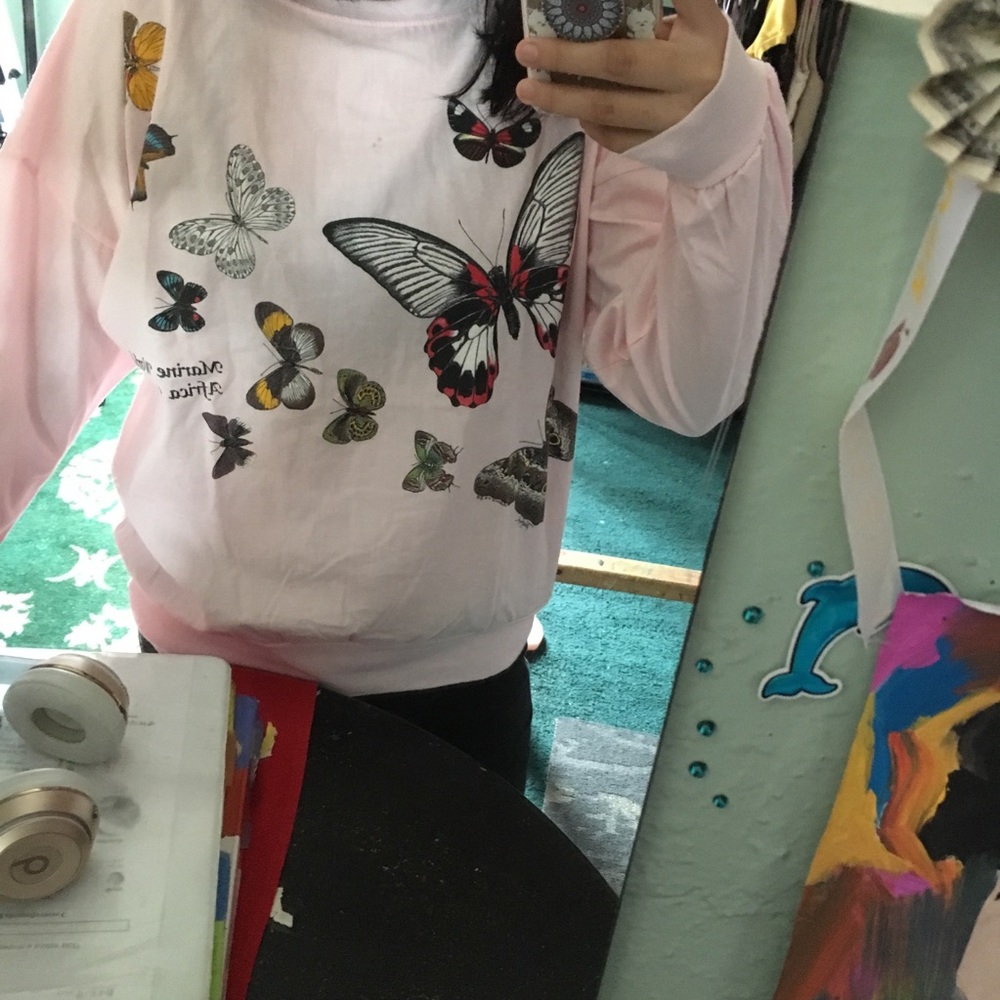 Pink butterfly 🦋 shirt